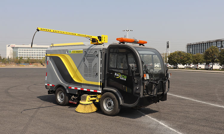 次世代的小型電動(dòng)洗掃車CS60——讓道路清潔變的簡(jiǎn)單