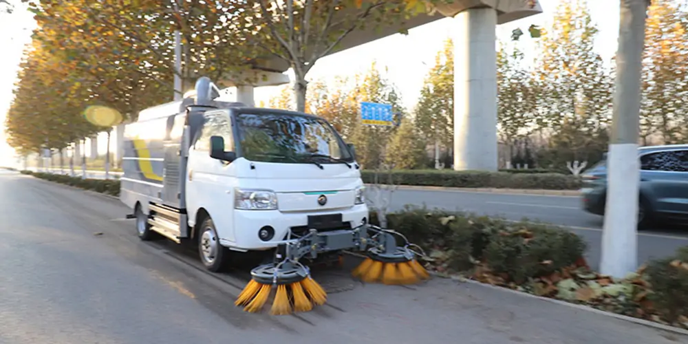 新型樹(shù)葉收集車(chē) 電動(dòng)樹(shù)葉專(zhuān)用收集車(chē) 樹(shù)葉收集一體車(chē) 吸入式樹(shù)葉收集車(chē) 破碎樹(shù)葉收集車(chē) 強(qiáng)力吸樹(shù)葉收集車(chē)