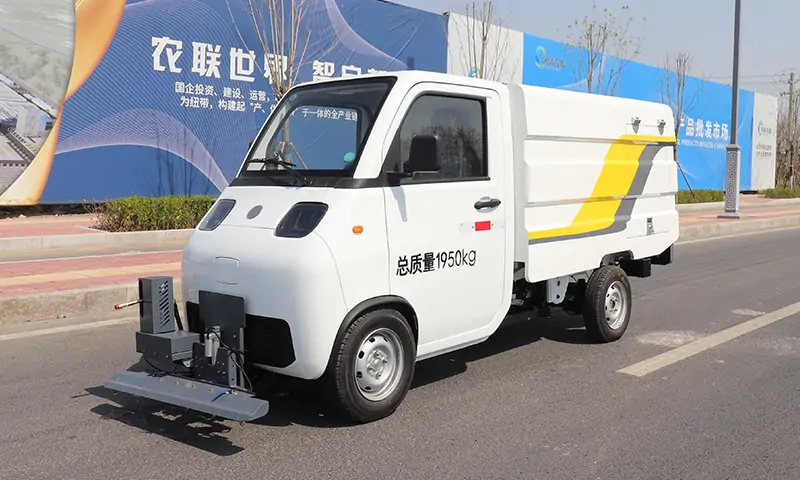 綠色智能新選擇：新能源路面養(yǎng)護(hù)車助力城市環(huán)衛(wèi)提質(zhì)升級
