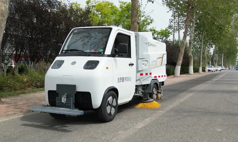 城市清潔新動力——新能源洗掃車引領(lǐng)環(huán)保新潮流